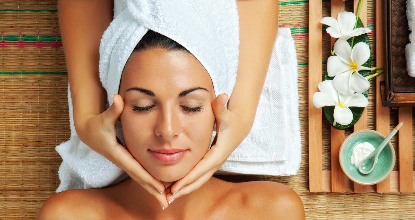 Ganzheitliche Reflexzonentherapie an Hand und Fuss